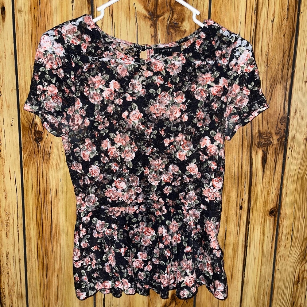 Forever 21 Black Floral Lace Peplum Top S Spring Coquette Y2K